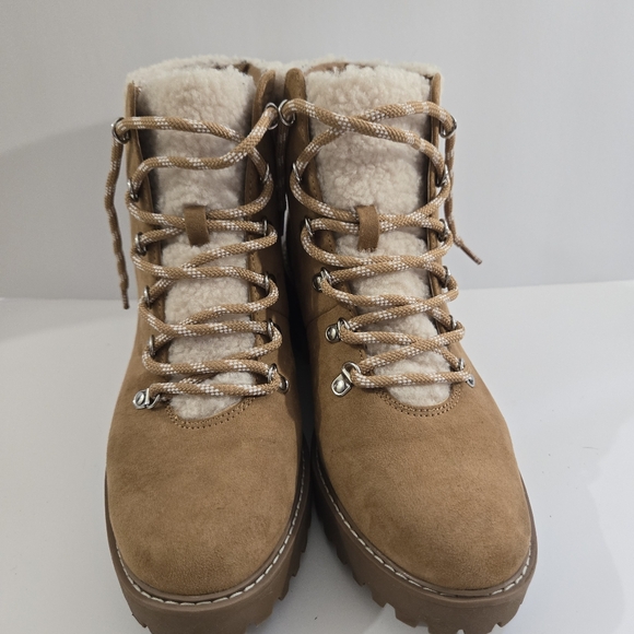 Universal Thread Leah Sherpa Hiker Boot 2.5" Block Heel Size 11 - Picture 2 of 7